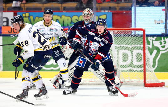 s Anton Bengtsson och Linköpings Anton Karlsson