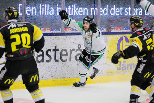Rögles Jordan Smotherman jublar