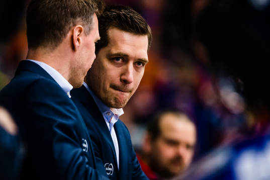 Växjös tränare Sam Hallam