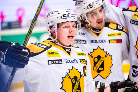Skellefteås Patrik Zackrisson jublar