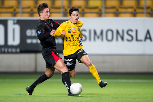 Elfsborgs Sebastian Loyola Nydén och Trollhättans Engjell