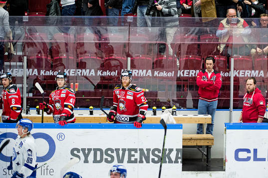Malmö Redhawks bänk deppar