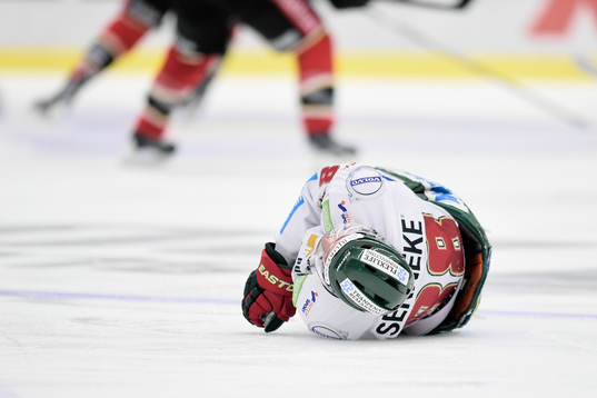 Frölundas Andreas Johnson ligger skadad