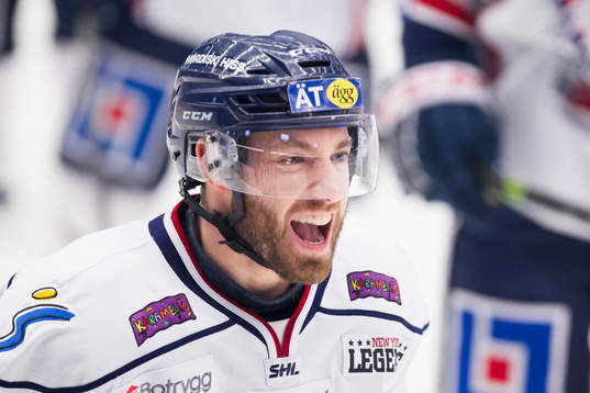 Linköpings Jacob Micflikier jublar