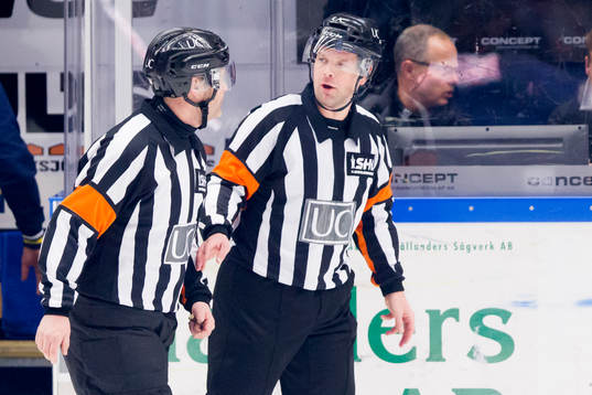Domare Thomas Andersson och Patrik Sjöberg