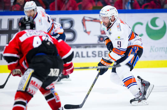 Växjös Josh Hennessy