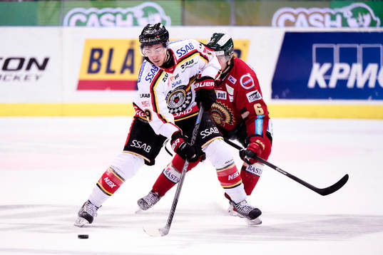 Luleås Johan Forsberg och Frölundas Mikael Wikstrand