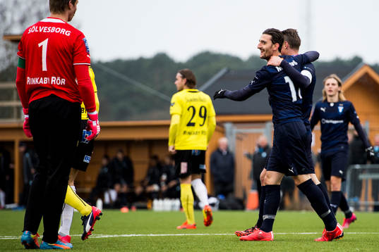 Malmö FFs Agon Mehmeti jublar