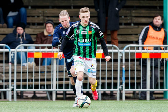 Gais Adam Eriksson och Utsiktens Daniel Tidstrand