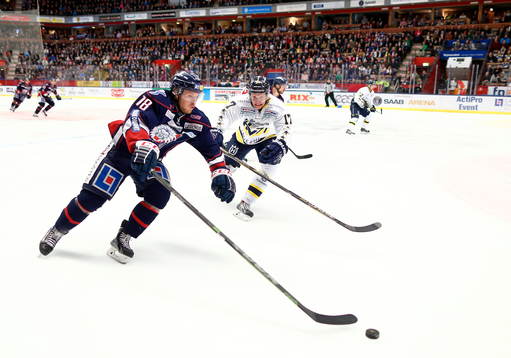 s Emil Johansson