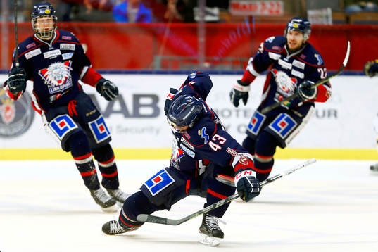 Linköpings Nichlas Hardt jublar