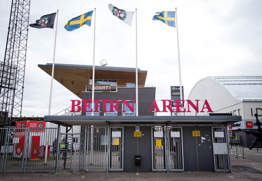 Behrn Arenas exteriör en timma innan fotbollsmatchen i
