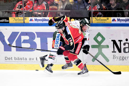 Luleås Johan Forsberg och Frölundas Mathis Olimb
