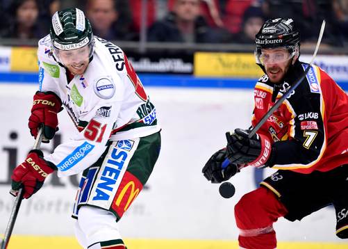 Frölundas Mats Rosseli Olsen och Luleås Jan Sandström