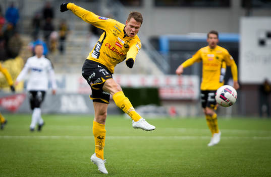 Elfsborgs Viktor Claesson skjute