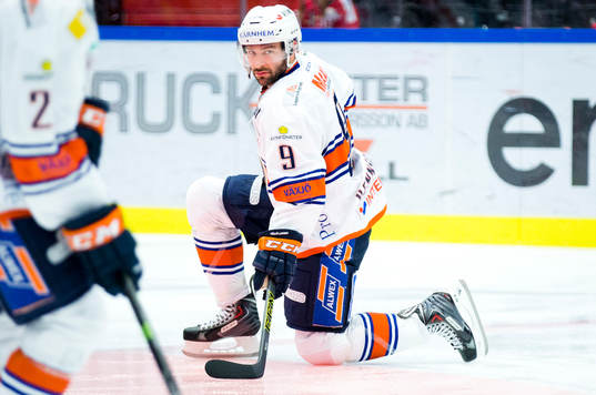 Växjös Josh Hennessy deppar