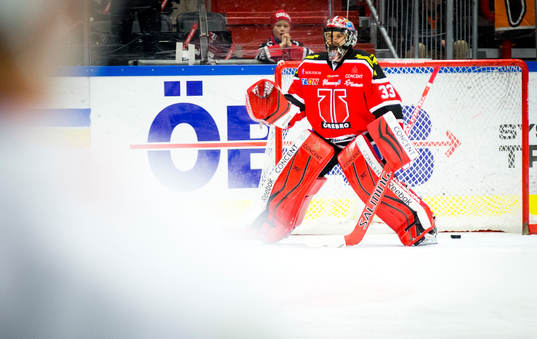 Örebros målvakt Julius Hudacek