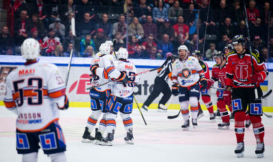 Växjös Ville Varakas gör 1-1 och jublar