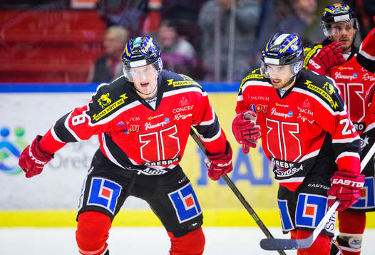 Örebros Mikko Lehtonen gör 2-2 och jublar