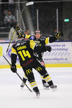 Västerås Stefan Gråhns jublar