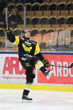 Västerås Mikael Frycklund jublar