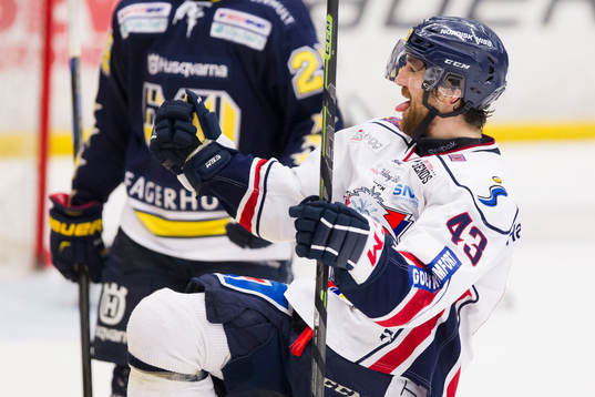 Linköpings Nichlas Hardt jublar