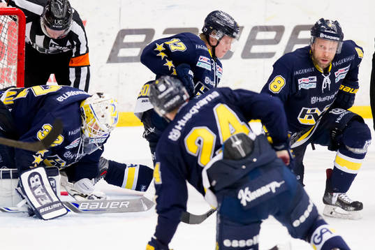 s målvakt Gustaf Wesslau, Emil Johansson, Erik Christensen