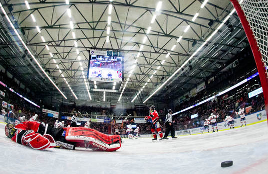 Växjös Tomi Kallio gör 4-5 i sudden death på Örebros