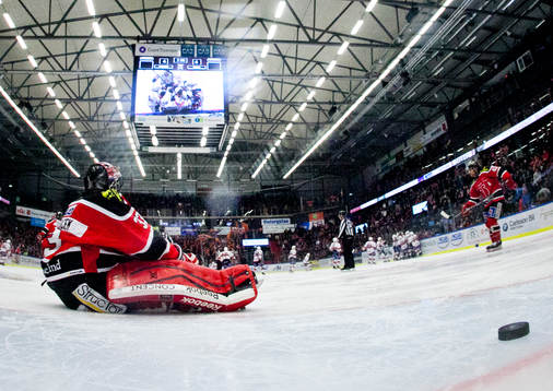 Växjös Tomi Kallio gör 4-5 i sudden death på Örebros