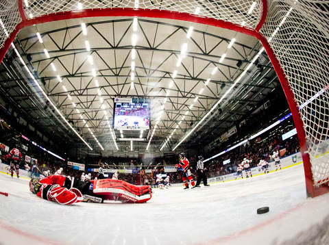 Växjös Tomi Kallio gör 4-5 i sudden death på Örebros