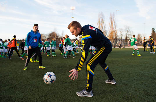 Sebastian Larsson när det svenska fotbollslandslaget