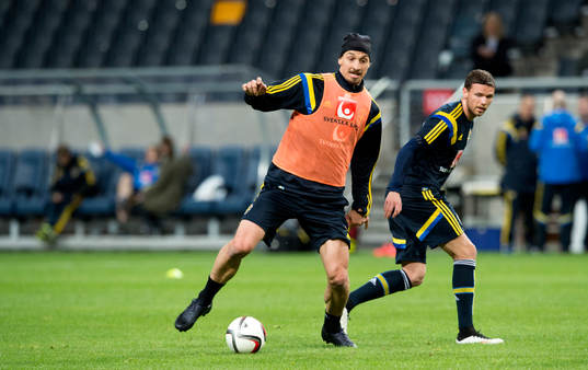 Sveriges Zlatan Ibrahimovic och Marcus Berg