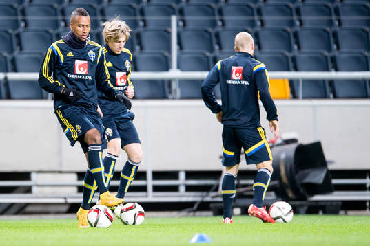 Sveriges Isaac Kiese Thelin
