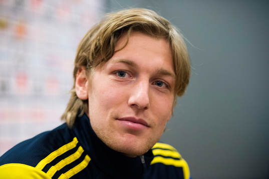 Sveriges Emil Forsberg deltar i en pressträff
