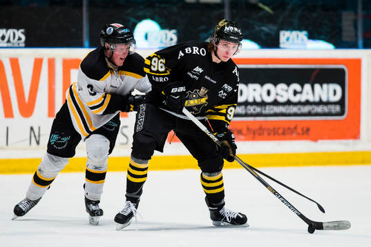 s Robin Kovacs från att passa