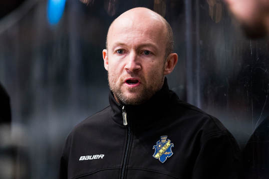s assisterande tränare Michael Nylander