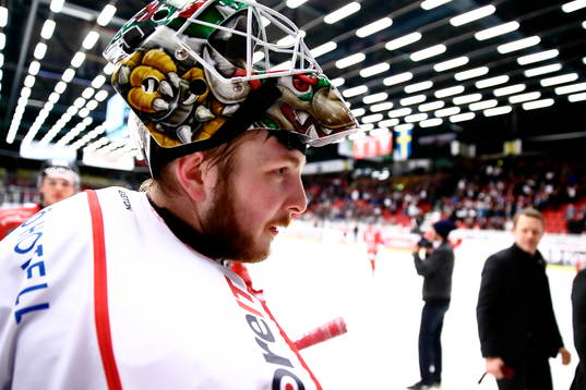 Modos målvakt Linus Ullmark