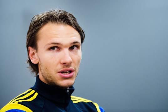 Sveriges Albin Ekdal deltar i en presskonferens
