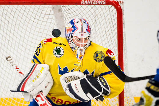 Sveriges målvakt Valentina Wallner