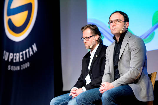 s tränare Janne Carlsson och GAIS:s tränare P-O Ljung