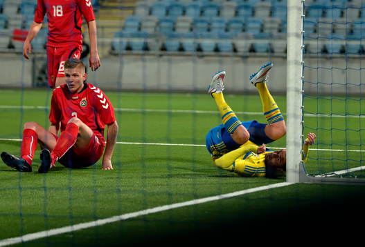Matchens båda målgörare Litauens Benas Spietinis och