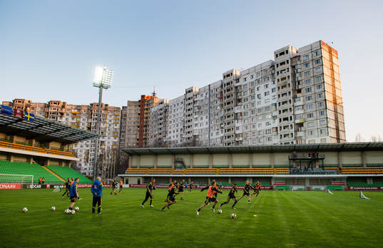 Det svenska fotbollslandslaget tränar