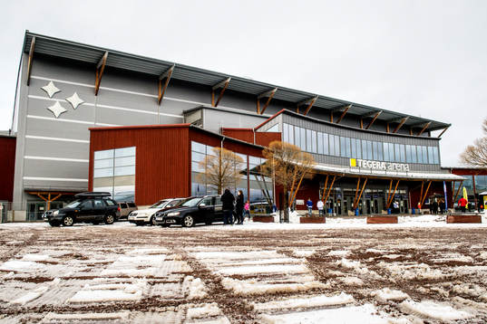 Exteriör utanför Tegera Arena före ishockeymatchen i