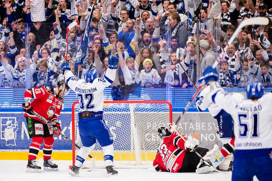 Leksands Jens Bergenström jublar