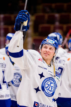 Leksands David Åslin jublar