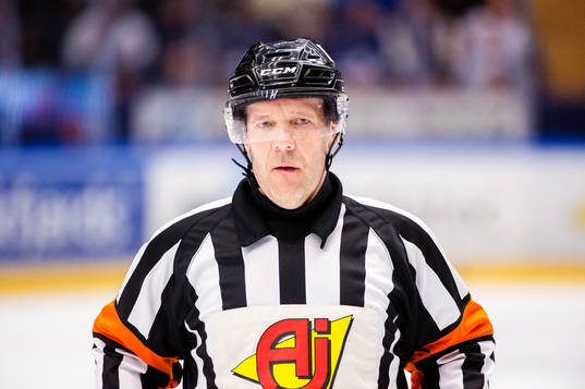 Matchens domare Thomas Andersson