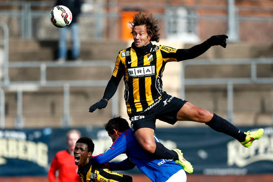 Bläddra bland fler bilder av Fotboll, Träningsmatch,  Häcken - Vålerenga