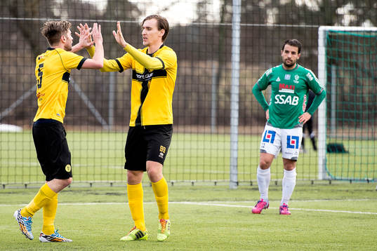 IK Frej Täbys Christophe Lallet och Adnan Cirak jublar