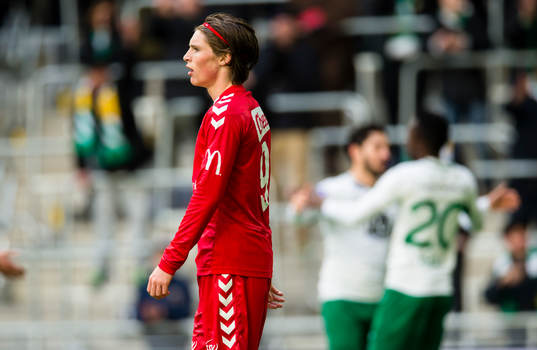 Brann Kasper Skaanes ser deppig ut