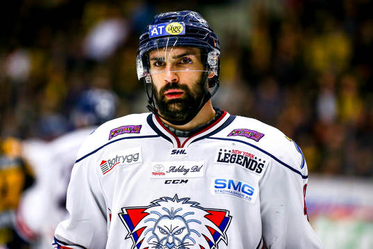 Linköpings Daniel Rahimi deppar
